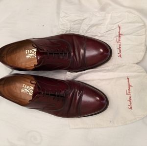 Salvatore Ferragamo 10-1/2 red/brown shoes